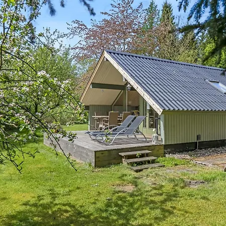 Hilla - 31km From The Sea By Interhome *