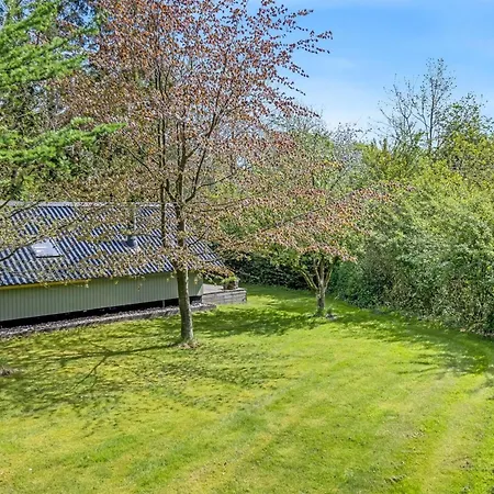 Hilla - 31km From The Sea By Interhome *