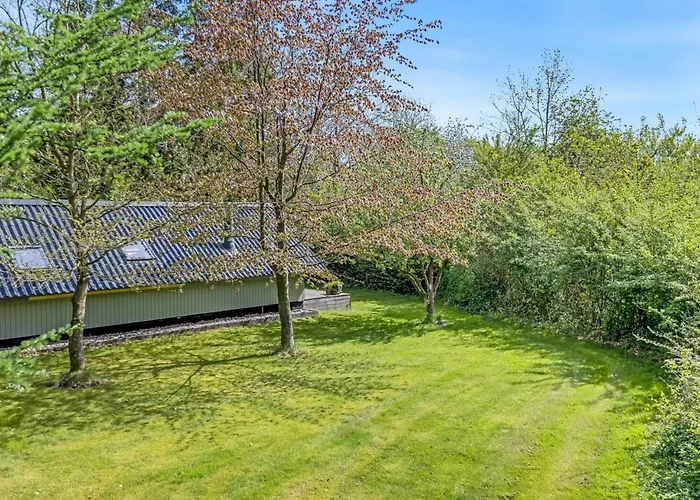 Hilla - 31km From The Sea By Interhome